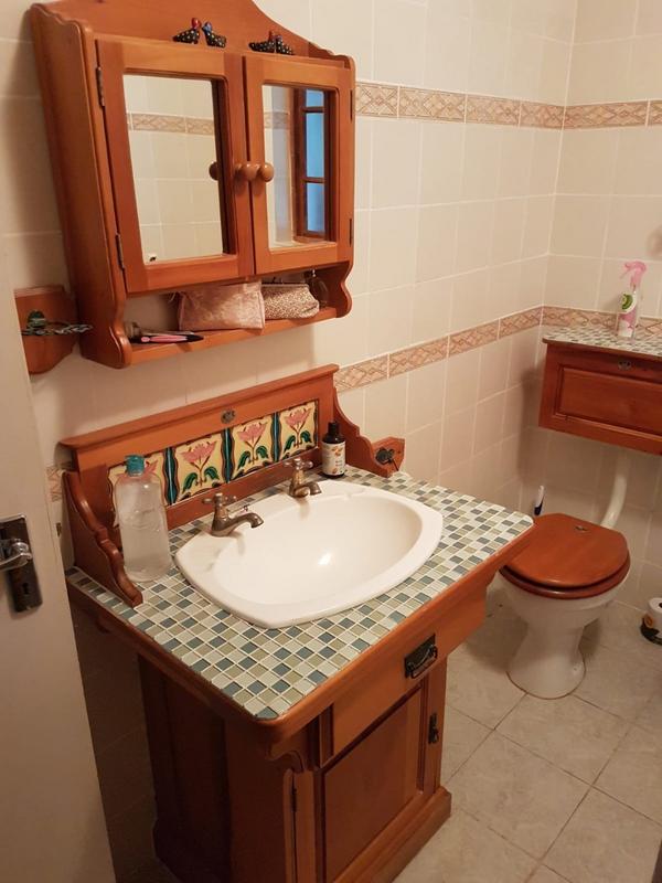 5 Bedroom Property for Sale in Albertinia Western Cape